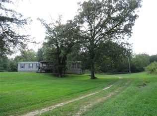 41 Cedar Ln, Steelville, MO 65565
