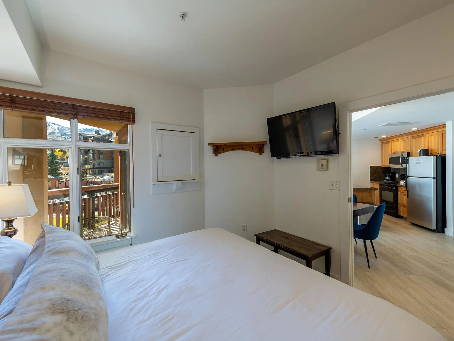 1 bed, 609 sqft, $1,585 — Photo 3