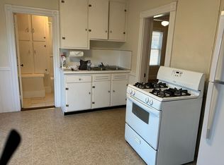 21 Chandler Pl #1, Newton Upper Falls, MA 02464