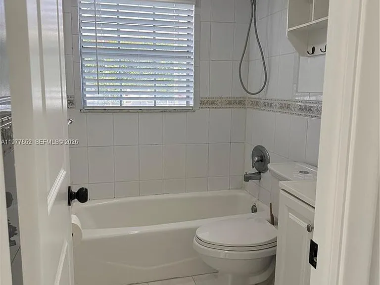 8107 SW 72nd Ave #125E — Photo 10