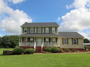 2625 Celeste Rd, Walkertown, NC 27051