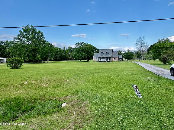 3rd image of 8519 Pettit Rd