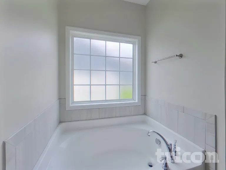 812 Ellyson Dr — Photo 11