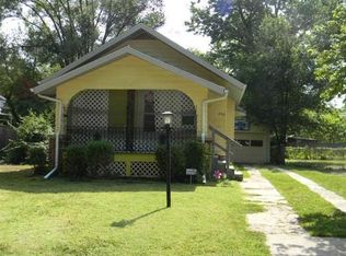 504 SE Davies St, Topeka, KS 66607