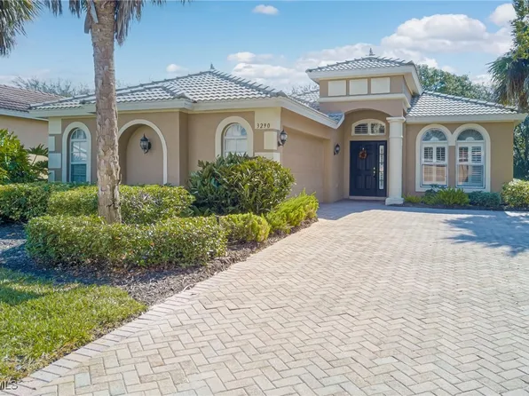 3290 Midship Dr, North Fort Myers, FL 33903