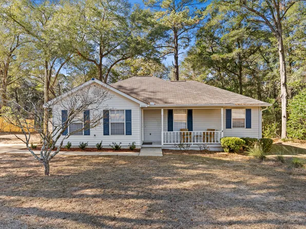 1600 Stowers Dr, Dothan, AL 36305