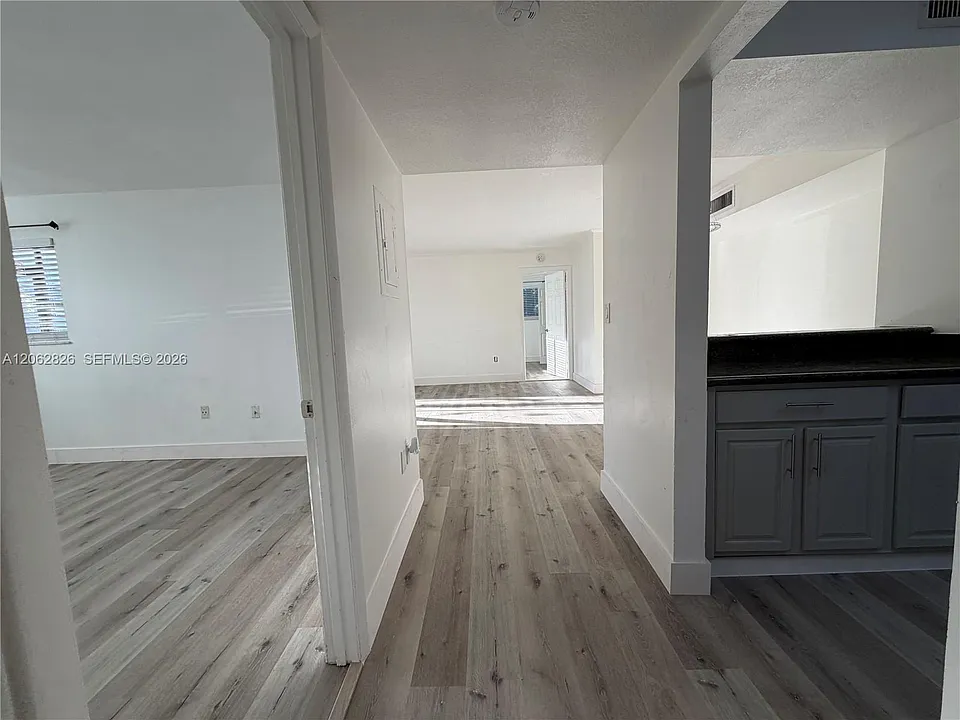 20681 NE 4th Pl #101