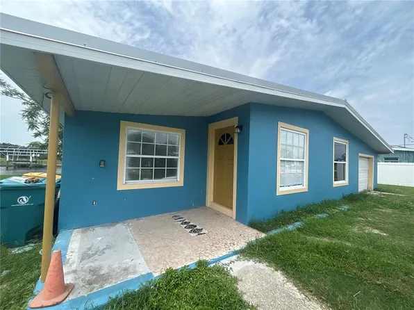 585 LINDLEY TERRACE, PORT CHARLOTTE, FL 33952