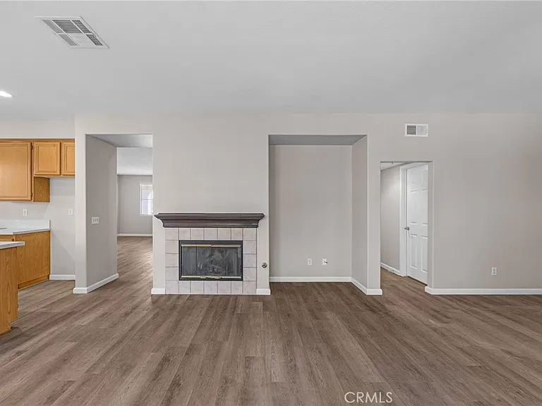 5855 Birkdale Ln — Photo 16
