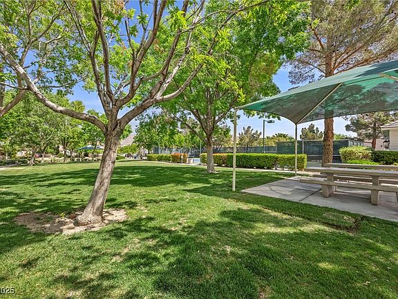 2nd image of 7460 Grassy Field Ct
