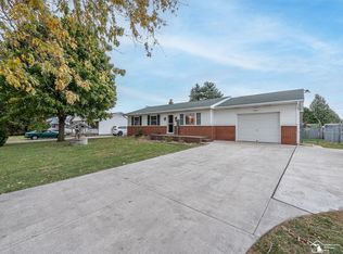 2020 Sheick Rd, Monroe, MI 48162