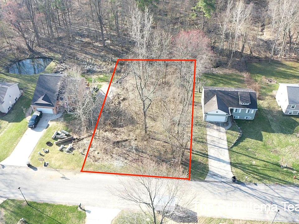1st image of 143 Summit Dr