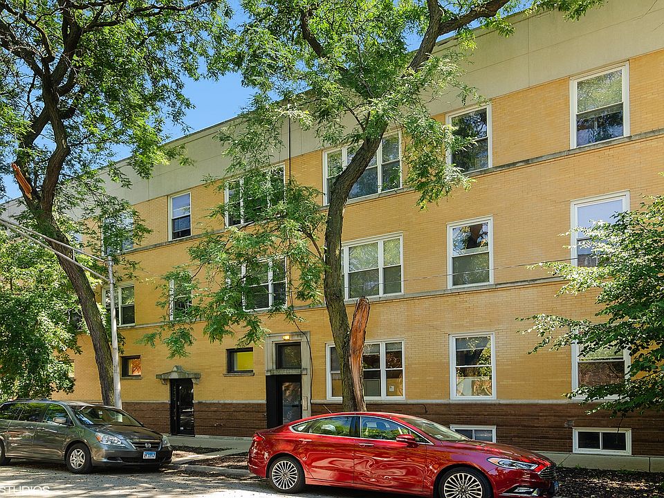 1st image of 1951 N Whipple St Unit 2
