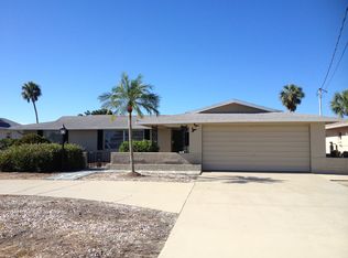 4006 Headsail Dr, New Port Richey, FL 34652