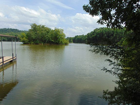 5th image of 2993 Beech Creek Loop