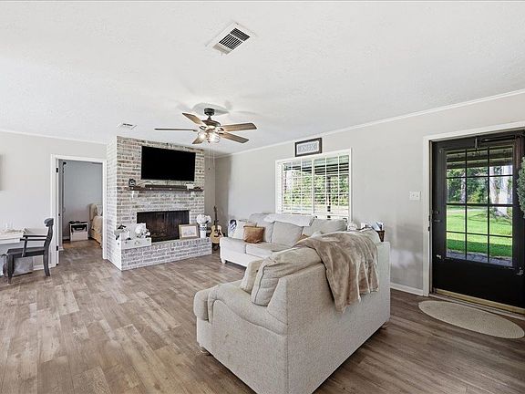 2nd image of 1084 County Road 3133
