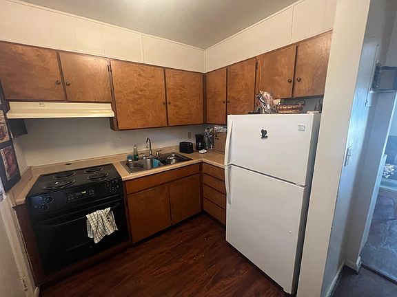 5th image of 5 Cape Dr NW #4