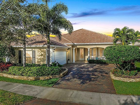 2nd image of 10880 SW Blue Mesa Way