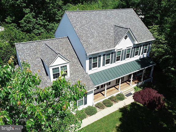2nd image of 43150 Arundell Ct