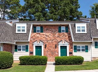 8734 Aldeburgh Dr, Henrico, VA 23294