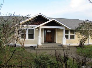 221 Rilla Ln, Sequim, WA 98382