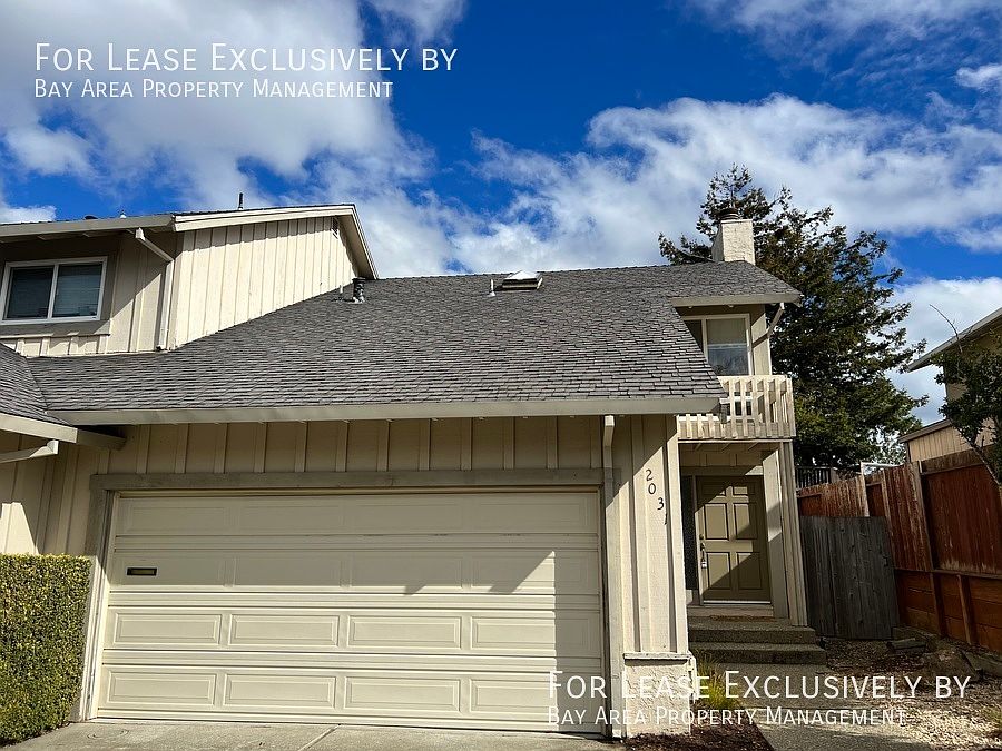 1st image of 2031 Fairmont Dr