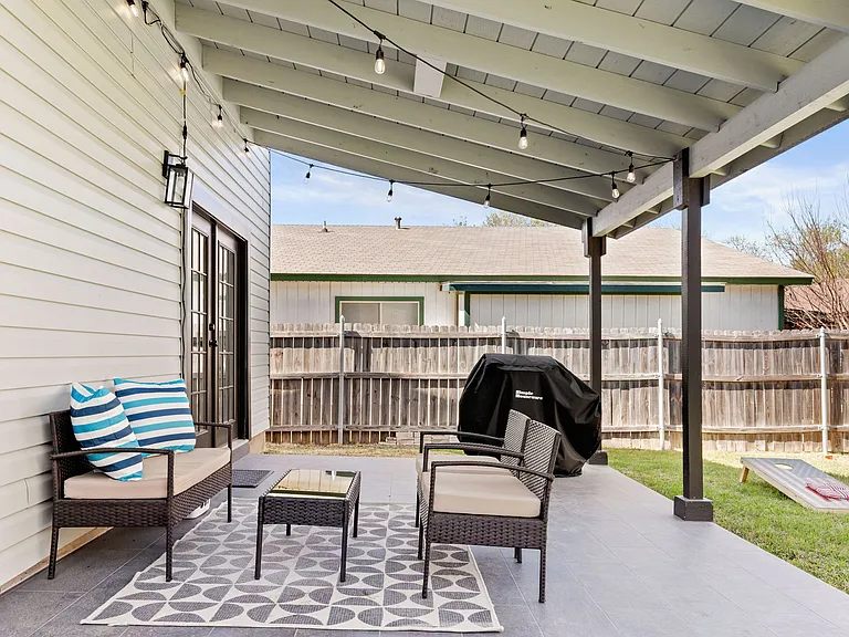 1302 Richland Hills Dr — Photo 23