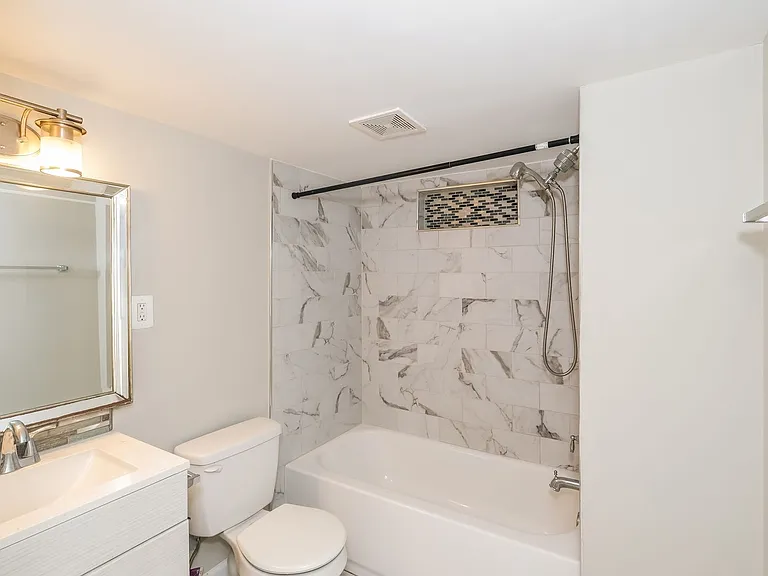 6805 Pepper St — Photo 7