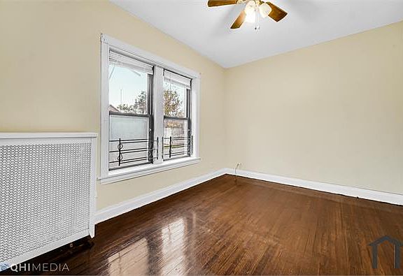 5th image of 7005 S Kimbark Ave #2S