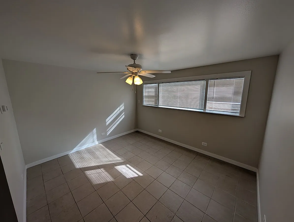 1 bed, $1,375 — Photo 2