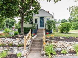 59 Humes Ave, Worcester, MA 01605