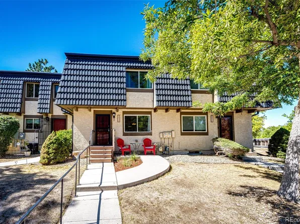 6876 S Broadway, Centennial, CO 80122
