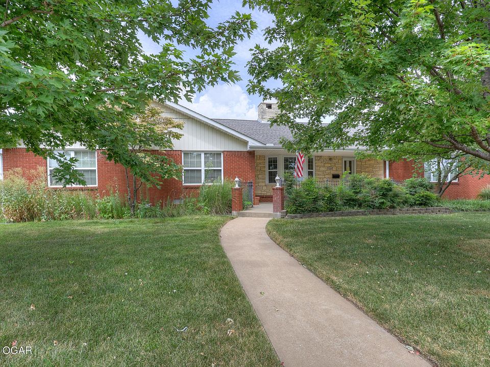 1st image of 2402 Indiana Ave