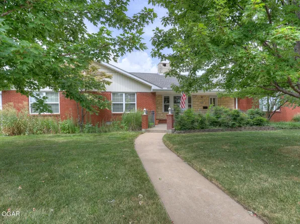 2402 Indiana Ave, Joplin, MO 64804