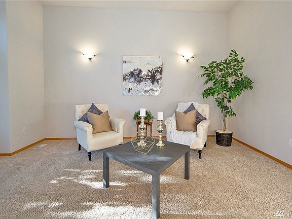 2nd image of 6705 29th Pl NE