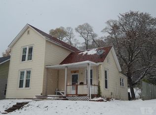 1515 Avenue B, Fort Madison, IA 52627