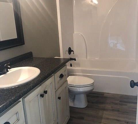 3rd image of 5131 Asher Cir