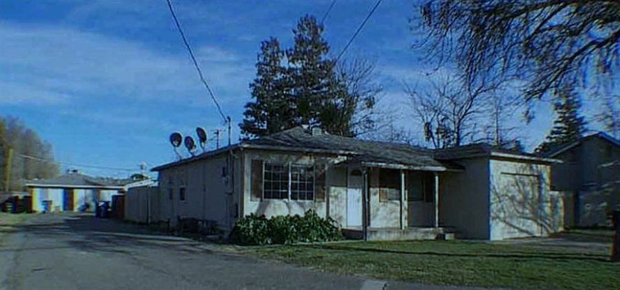 1st image of 2656 Connie Dr