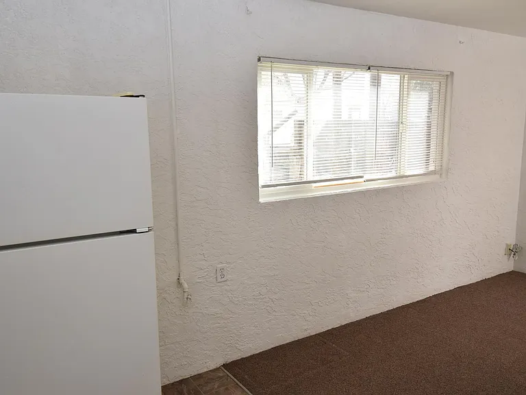 1133 Valley Manor Ct #B — Photo 13