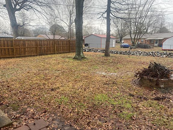 2nd image of 47 Oak Meadows Dr
