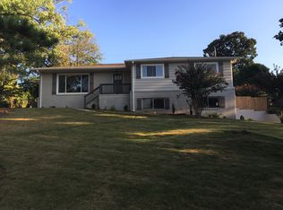 1808 Mission Rd, Vestavia Hills, AL 35216