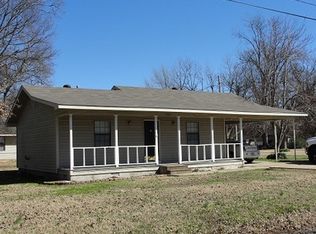 706 N 5th St, McGehee, AR 71654