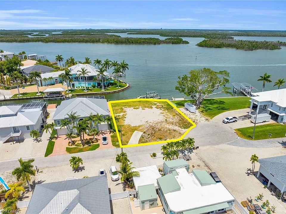 1st image of 5585 Avenida Pescadora
