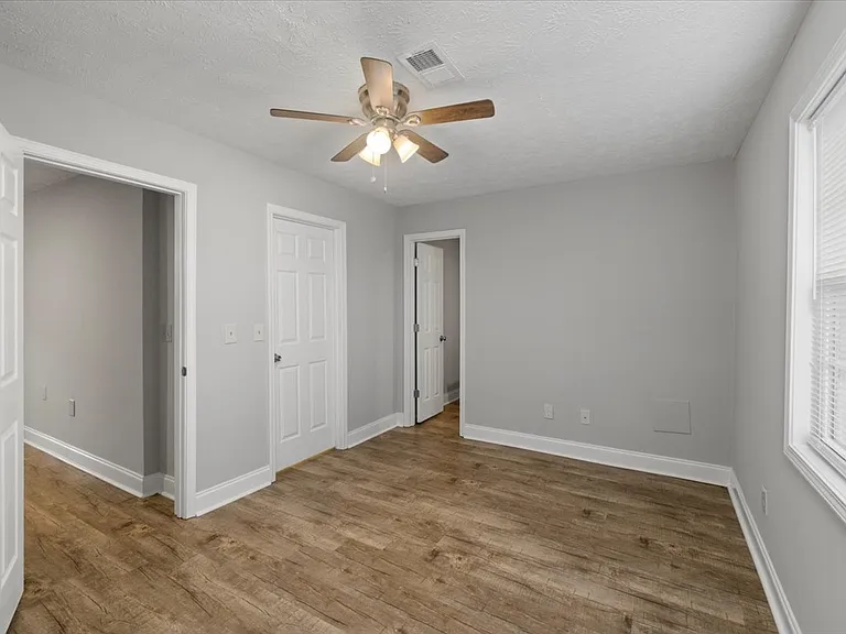 218 N Midland Ave #246 — Photo 4
