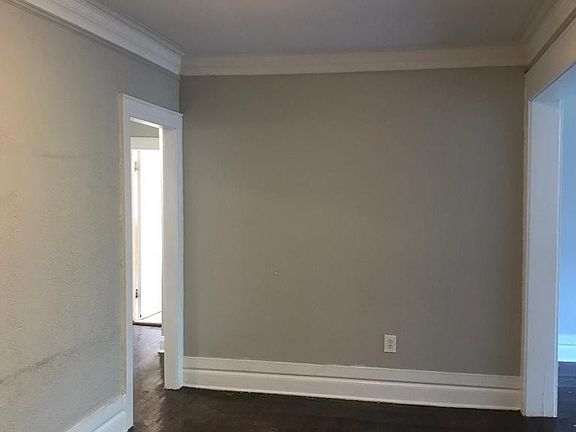 2nd image of 46 S Munn Ave #308