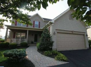 110 Lakeview Dr, New Hope, PA 18938