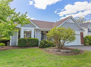 6191 Edwards Ct, Carpentersville, IL 60110