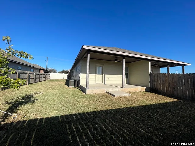 758 Saengerhalle Rd — Photo 27