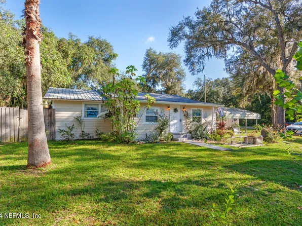 100 LYNNWOOD Avenue, Interlachen, FL 32148