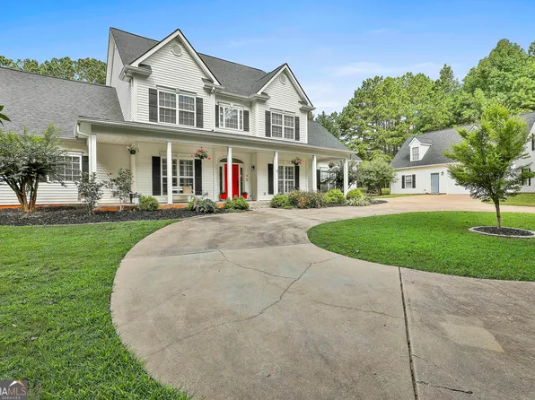 252 Happy Valley Cir, Newnan, GA 30263